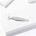 Tweezerman False Lash Applicator Alternative Image