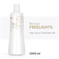Wella Blondor Freelights 30 Vol 9% Developer - 1L Alternative Image