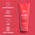 Wella Invigo Color Brilliance Coarse Conditioner 1L Alternative Image