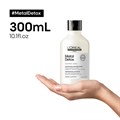 L'Oréal Professionnel Metal Detox Shampoo - 300ml Alternative Image
