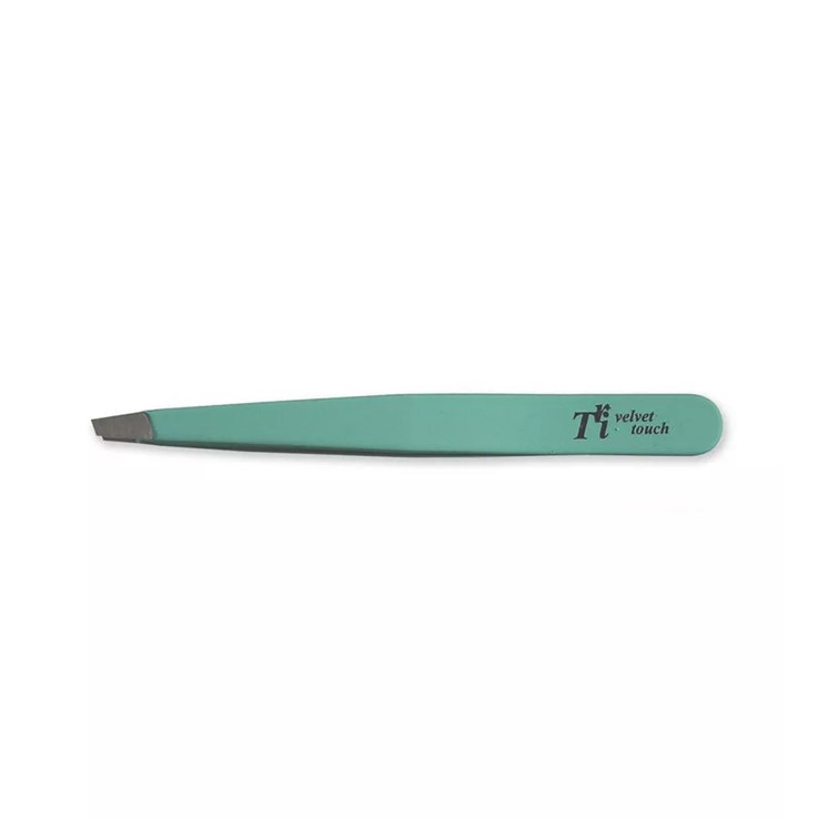 TRI Velvet Touch Slanted Tweezers